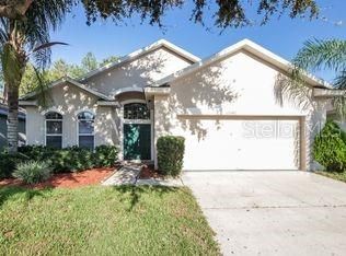 Recently Sold: $370,000 (3 beds, 2 baths, 1778 Square Feet)