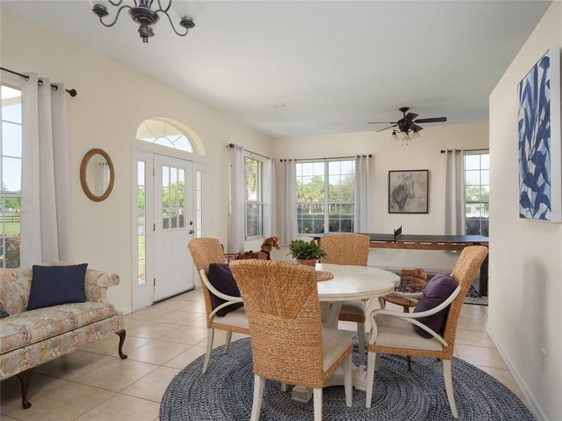 Recently Sold: $1,950,000 (3 beds, 2 baths, 2088 Square Feet)