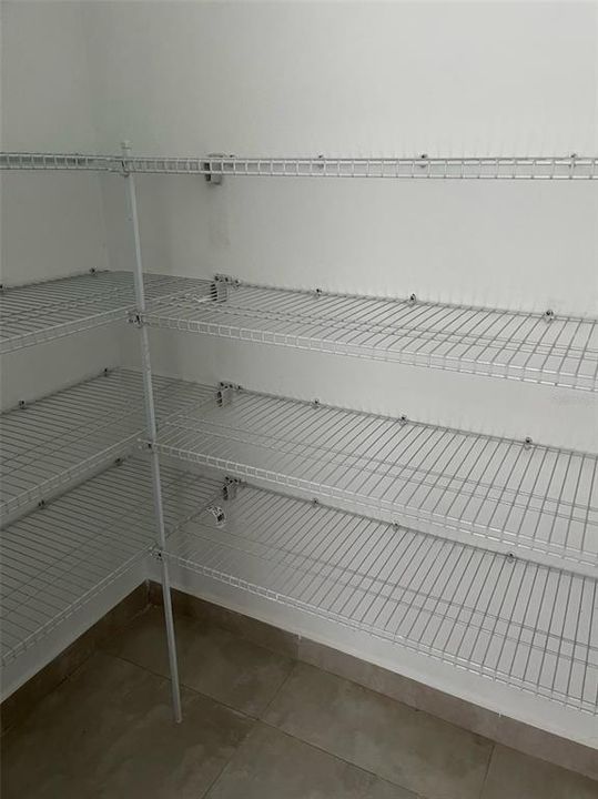 Vendido Recientemente: $750,000 (4 camas, 2 baños, 2223 Pies cuadrados)