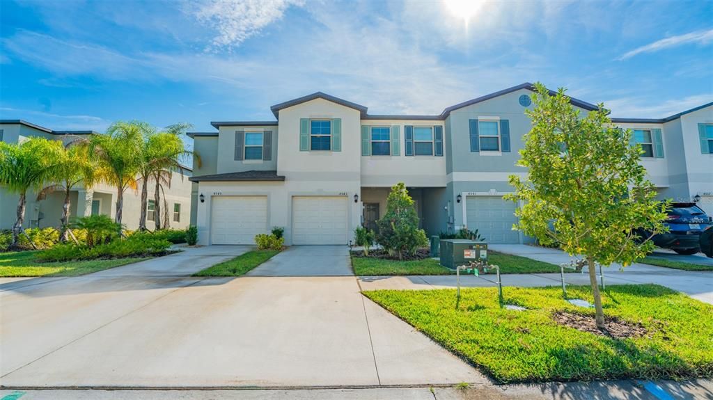 Недавно продано: $340,000 (3 спален, 2 ванн, 1663 Квадратных фут)