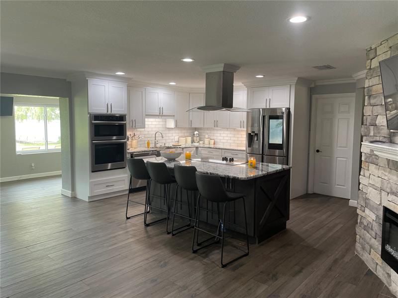 Recently Sold: $635,000 (4 beds, 5 baths, 3431 Square Feet)