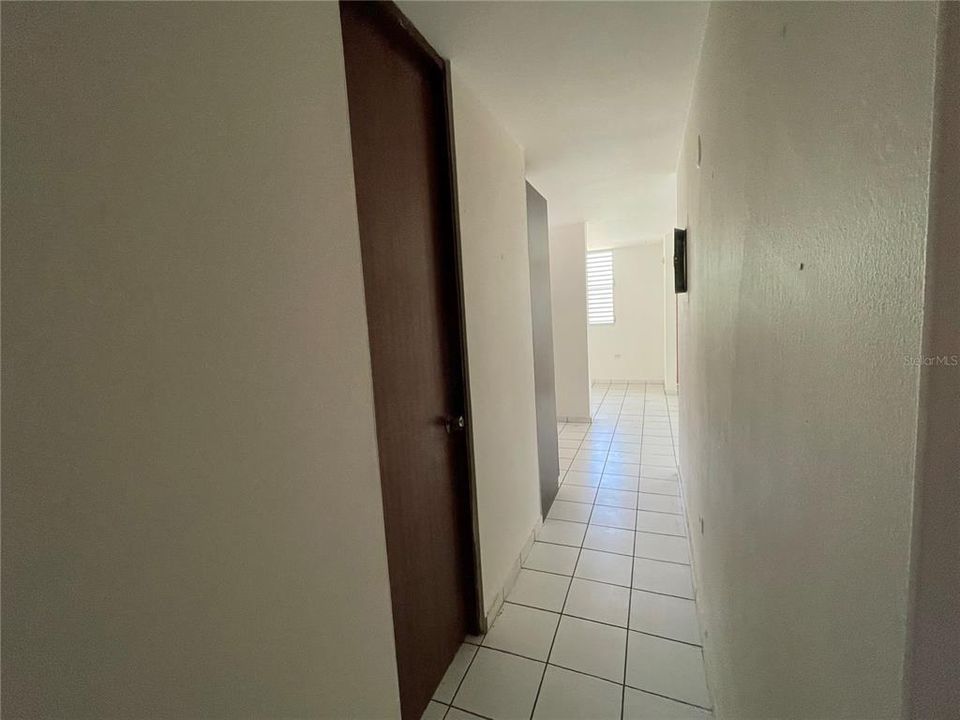 Vendido Recientemente: $130,000 (3 camas, 2 baños, 1100 Pies cuadrados)