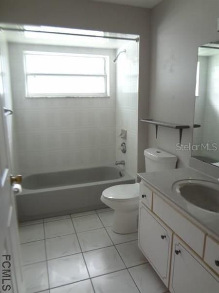 Недавно арендовано: $1,900 (3 спален, 2 ванн, 1948 Квадратных фут)