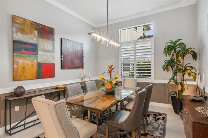 Recently Sold: $1,025,000 (3 beds, 3 baths, 2398 Square Feet)