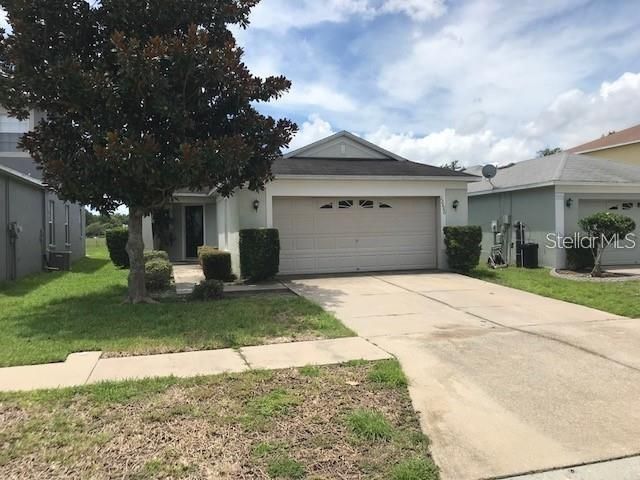 Recently Sold: $328,000 (3 beds, 2 baths, 1317 Square Feet)