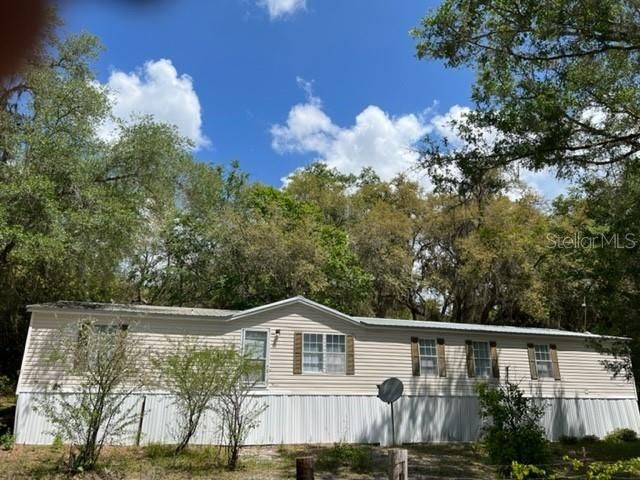 Recently Sold: $99,900 (4 beds, 2 baths, 2052 Square Feet)