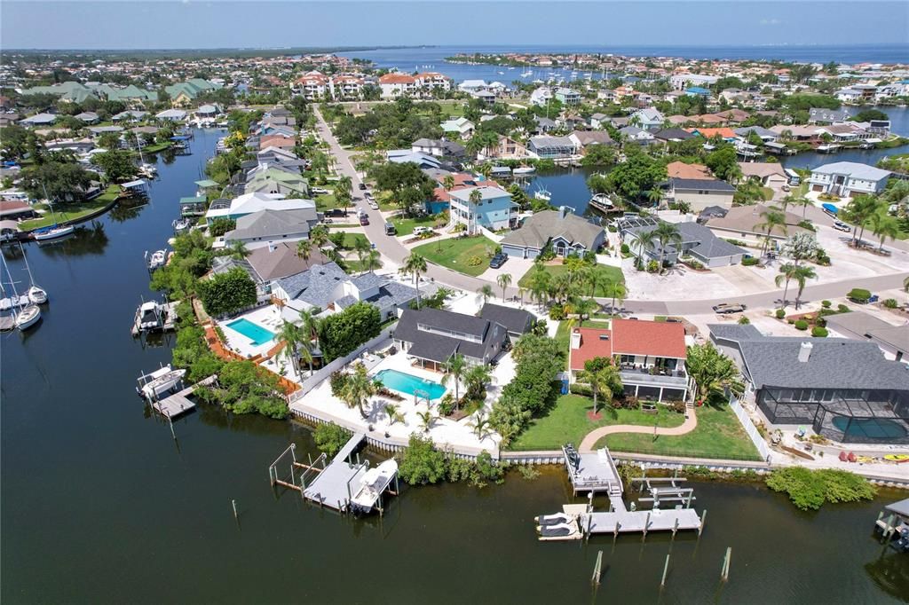 Recently Sold: $1,275,000 (4 beds, 3 baths, 2346 Square Feet)