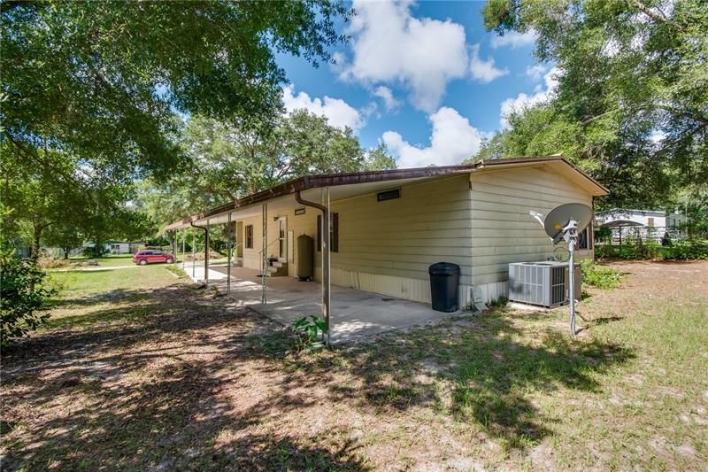 Recently Sold: $90,000 (2 beds, 2 baths, 1370 Square Feet)