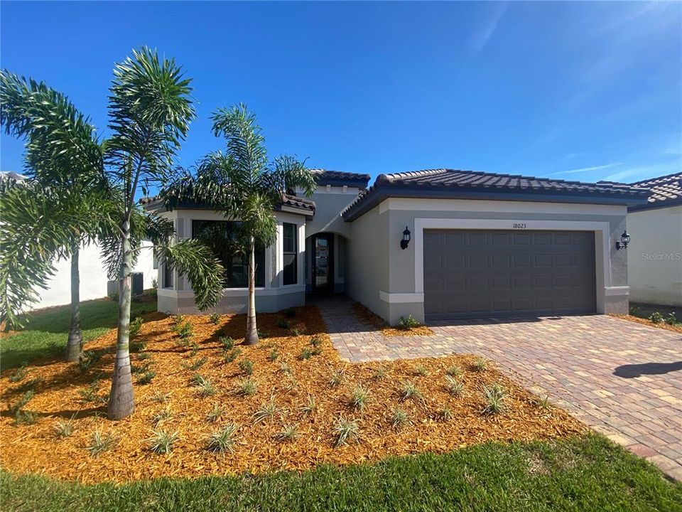 Recently Sold: $627,055 (3 beds, 2 baths, 1889 Square Feet)