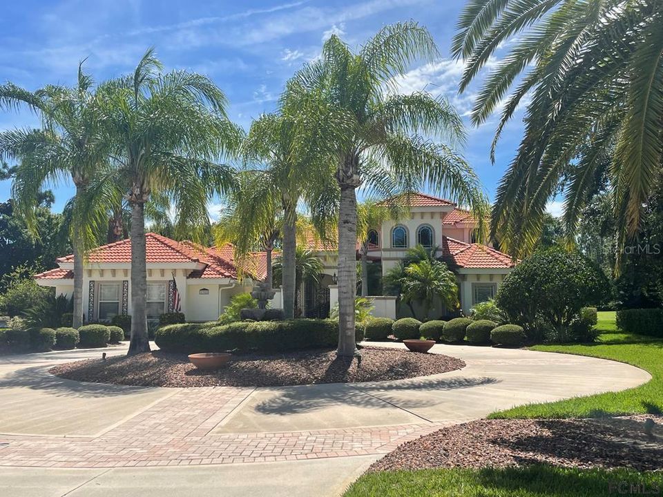 Recently Sold: $1,290,000 (3 beds, 3 baths, 3956 Square Feet)