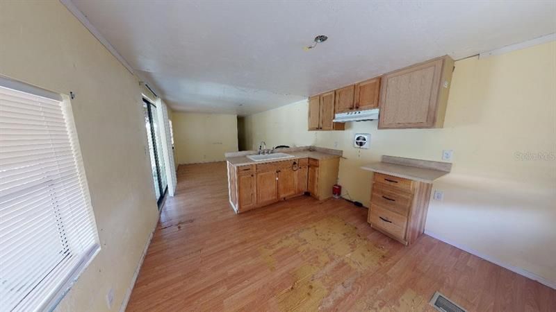 Recently Sold: $64,999 (2 beds, 1 baths, 672 Square Feet)