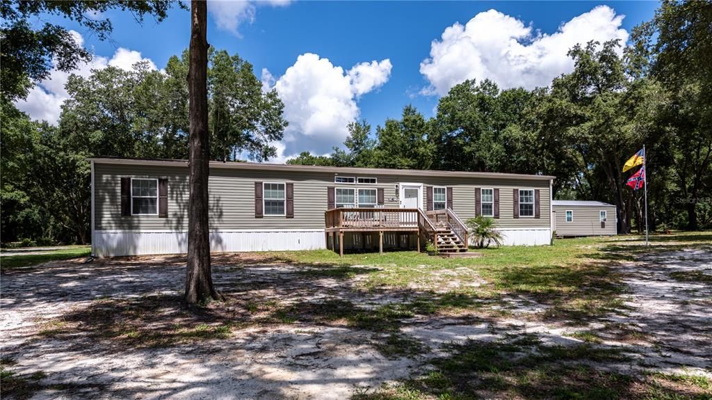 Recently Sold: $365,000 (4 beds, 2 baths, 2310 Square Feet)