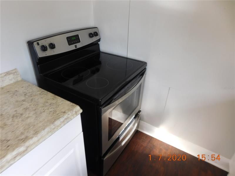 Recently Rented: $765 (1 beds, 1 baths, 468 Square Feet)