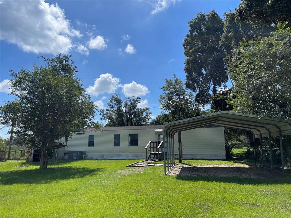 最近租的: $1,200 (2 贝兹, 2 浴室, 847 平方英尺)