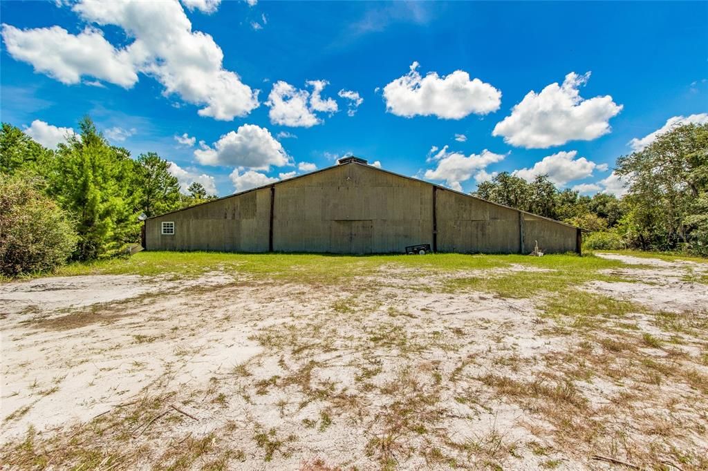 10,000 SF Pole Barn