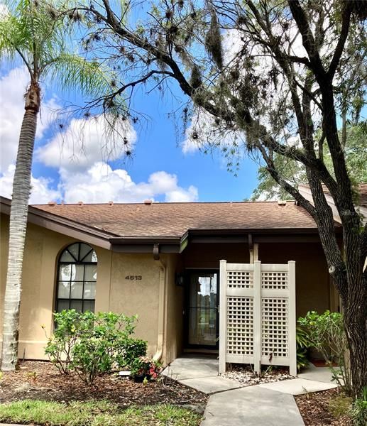 Recently Sold: $280,000 (2 beds, 2 baths, 1050 Square Feet)