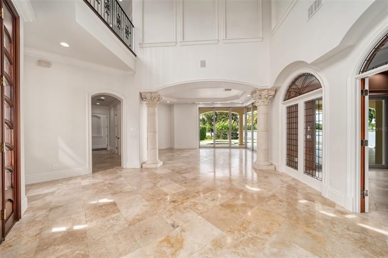 Recently Sold: $4,950,000 (5 beds, 5 baths, 7568 Square Feet)