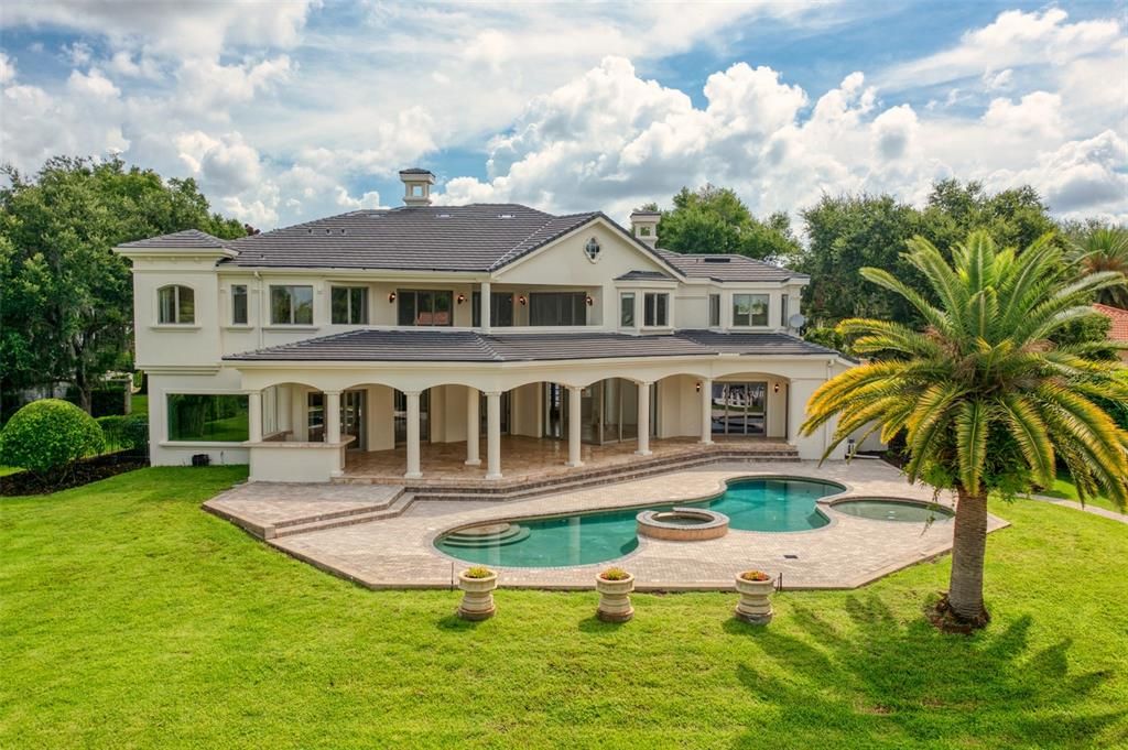 Recently Sold: $4,950,000 (5 beds, 5 baths, 7568 Square Feet)