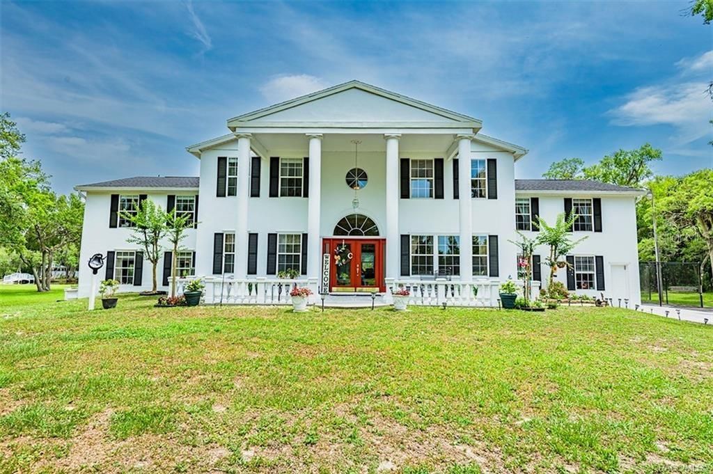 Recently Sold: $1,200,000 (6 beds, 5 baths, 5404 Square Feet)