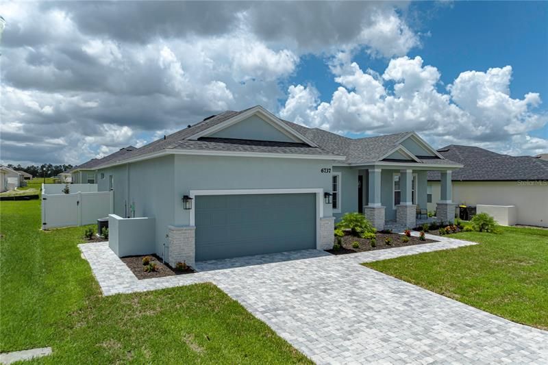 Recently Sold: $519,000 (4 beds, 3 baths, 2258 Square Feet)