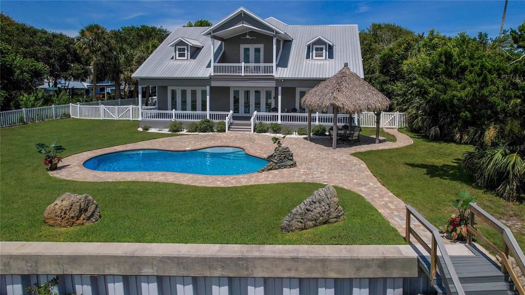 Recently Sold: $4,300,000 (5 beds, 4 baths, 3644 Square Feet)