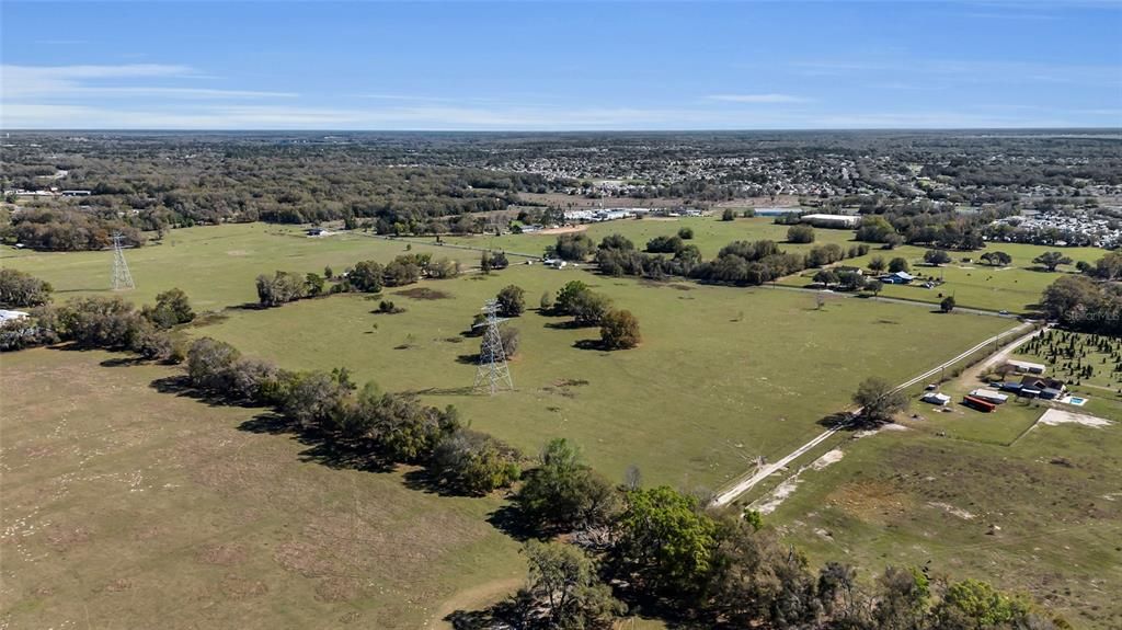 待售: $950,000 (39.50 acres)