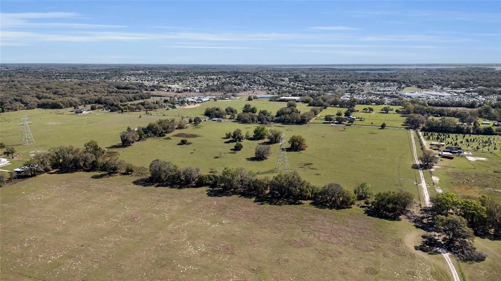 待售: $950,000 (39.50 acres)