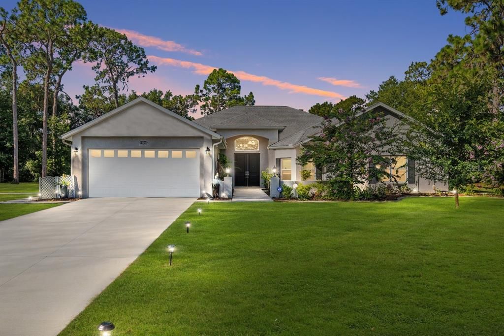 Recently Sold: $949,900 (3 beds, 2 baths, 3067 Square Feet)
