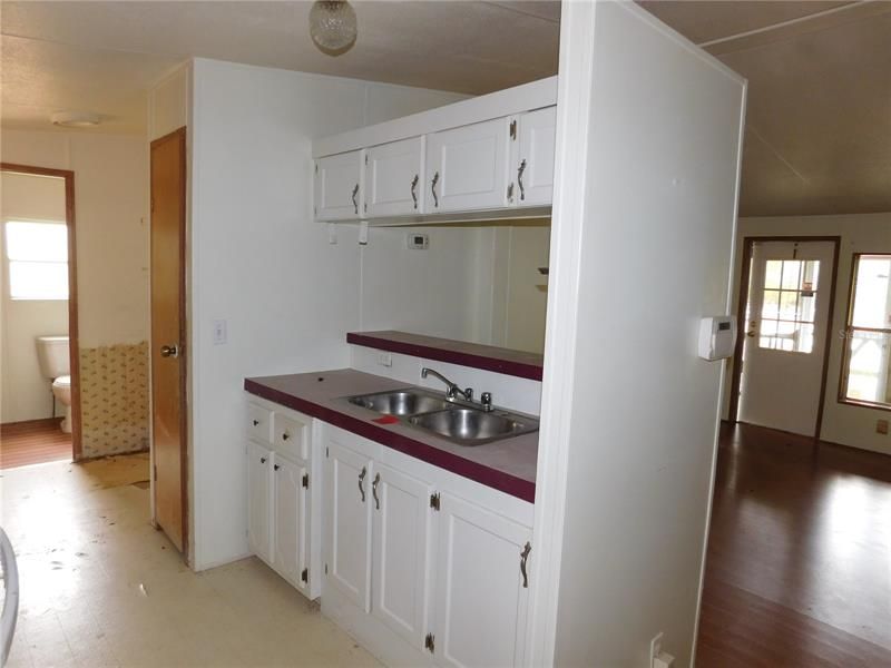 Recently Sold: $84,900 (2 beds, 2 baths, 1120 Square Feet)