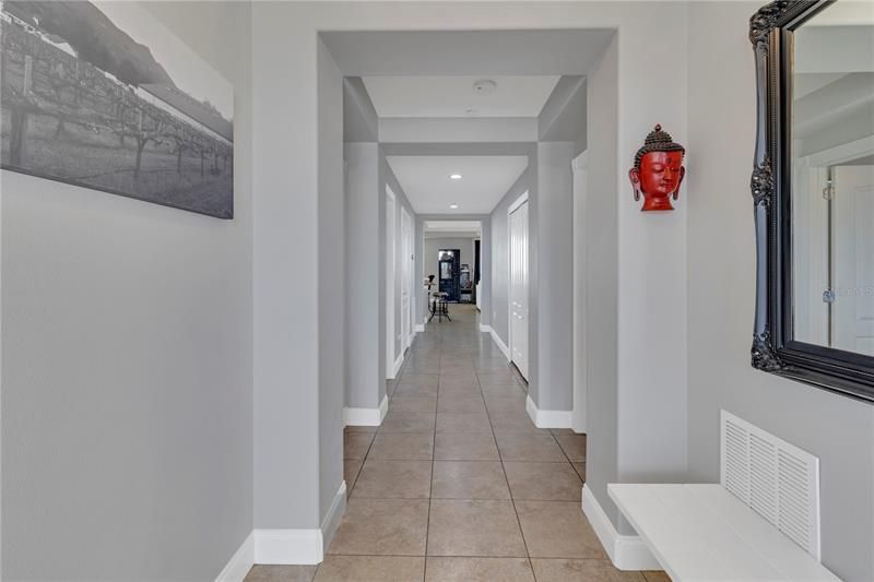 Recently Sold: $365,000 (2 beds, 2 baths, 1908 Square Feet)