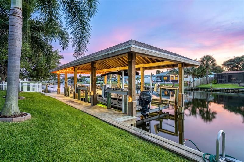 Recently Sold: $1,695,000 (4 beds, 3 baths, 3025 Square Feet)