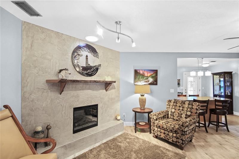 Recently Sold: $665,000 (3 beds, 2 baths, 1499 Square Feet)