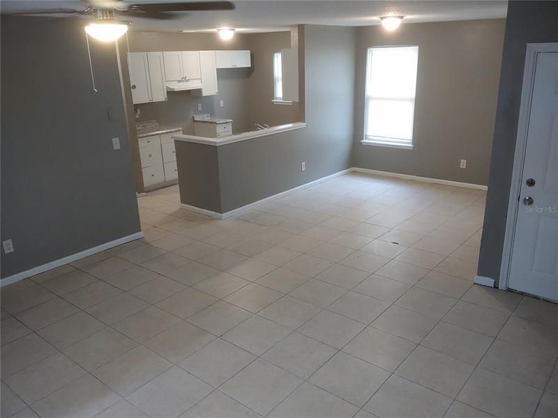 Recently Rented: $1,399 (4 beds, 2 baths, 1235 Square Feet)
