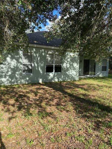 Recently Rented: $2,800 (4 beds, 2 baths, 2306 Square Feet)