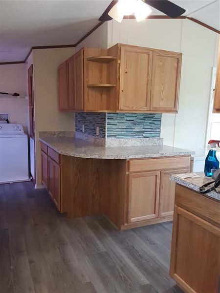 Recently Rented: $1,700 (3 beds, 2 baths, 1152 Square Feet)