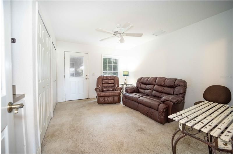 Recently Rented: $1,000 (1 beds, 1 baths, 4246 Square Feet)