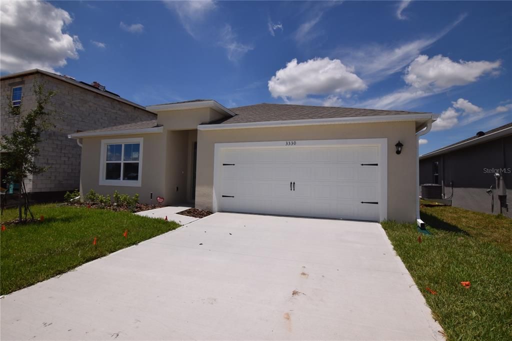 Recently Rented: $2,500 (4 beds, 2 baths, 1828 Square Feet)