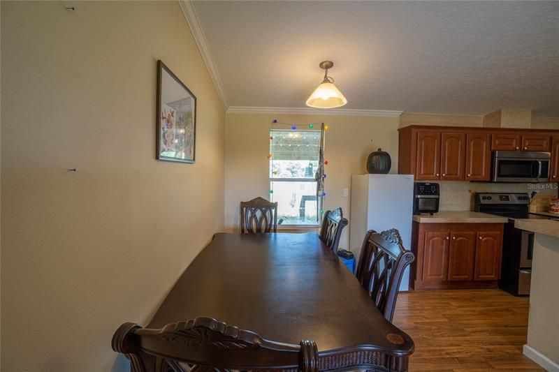 Recently Sold: $325,000 (2 beds, 2 baths, 1232 Square Feet)