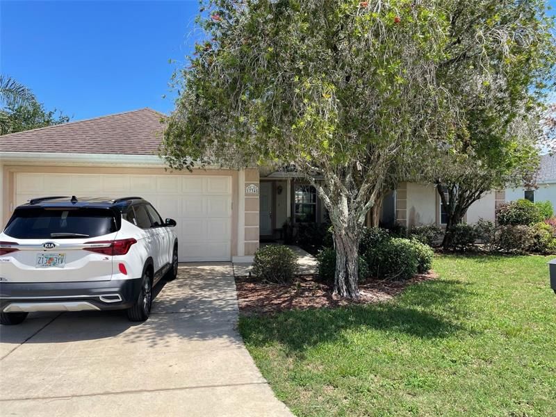 Recently Sold: $250,000 (3 beds, 2 baths, 1327 Square Feet)