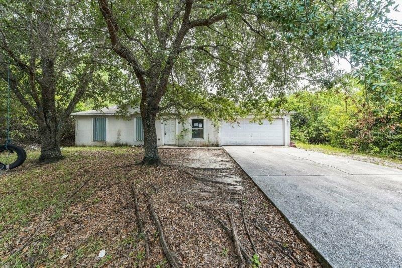 Recently Sold: $196,100 (3 beds, 2 baths, 1611 Square Feet)