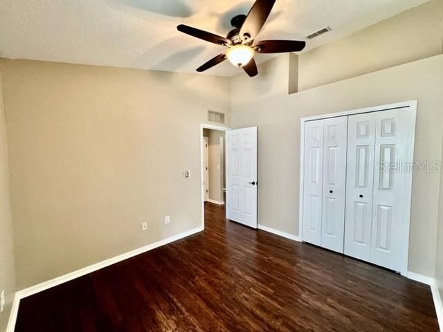 Recently Rented: $2,500 (3 beds, 2 baths, 1758 Square Feet)