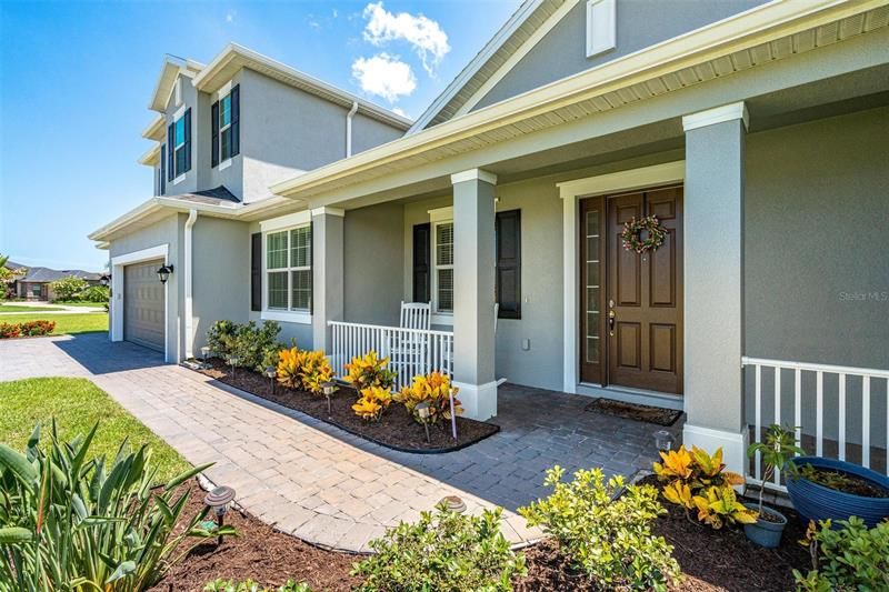 Recently Sold: $950,000 (5 beds, 4 baths, 3408 Square Feet)