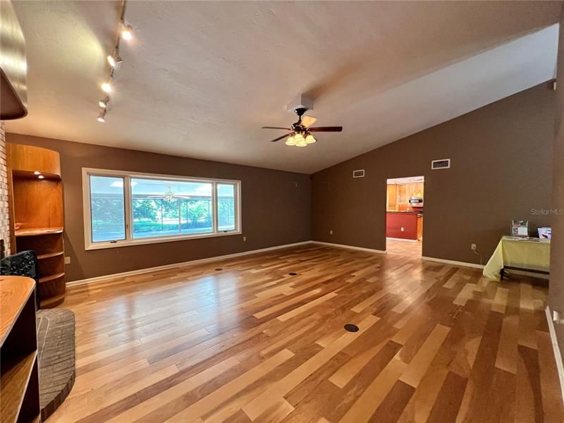 Vaulted Family Room