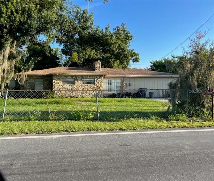 Recently Sold: $75,000 (3 beds, 1 baths, 1935 Square Feet)