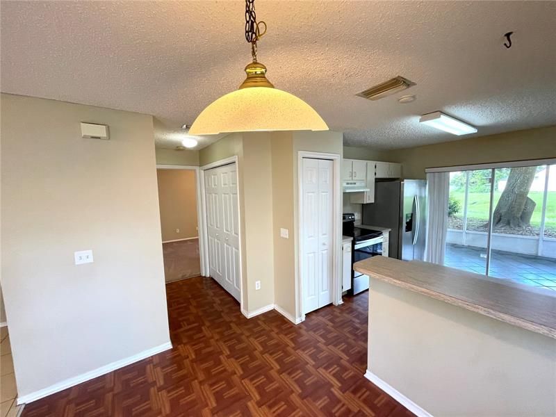 Recently Rented: $2,295 (4 beds, 2 baths, 1434 Square Feet)