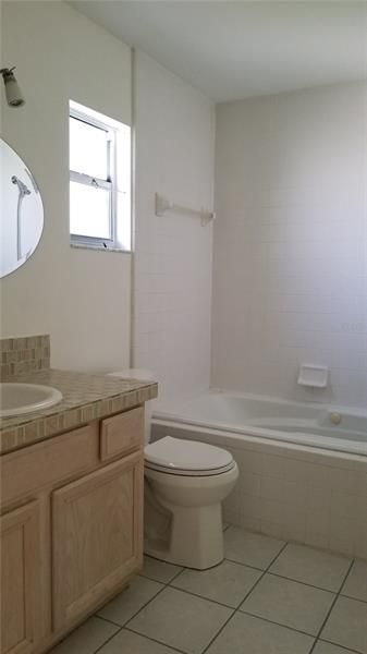 Recently Rented: $1,000 (2 beds, 2 baths, 1204 Square Feet)