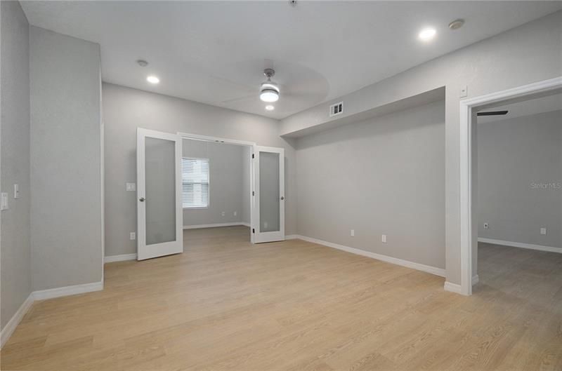 Recently Rented: $1,975 (2 beds, 2 baths, 1209 Square Feet)