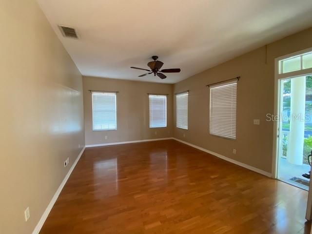 Recently Rented: $1,795 (3 beds, 2 baths, 1232 Square Feet)