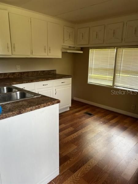 Recently Rented: $1,000 (2 beds, 1 baths, 672 Square Feet)