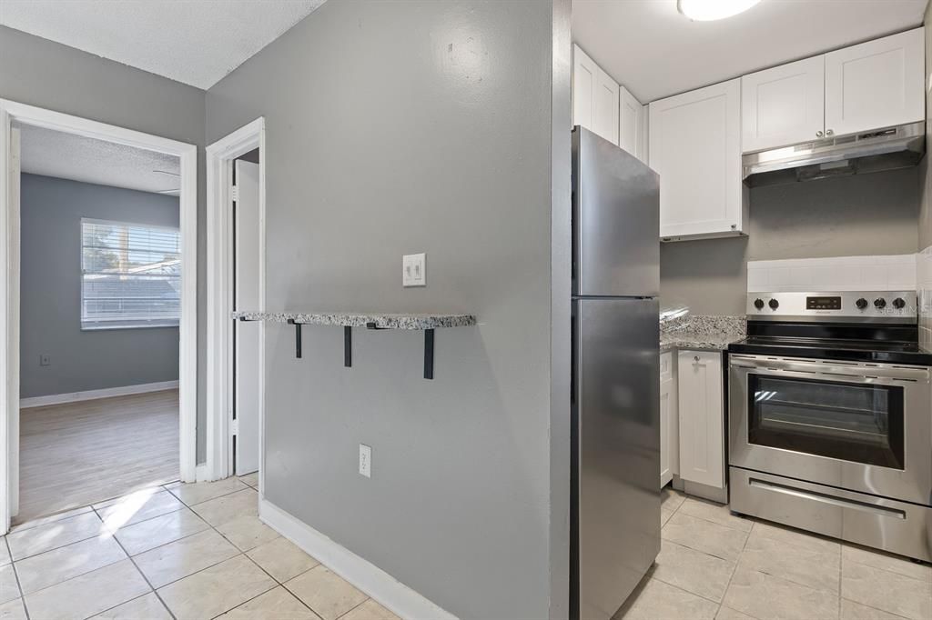 Recently Rented: $1,195 (2 beds, 1 baths, 545 Square Feet)